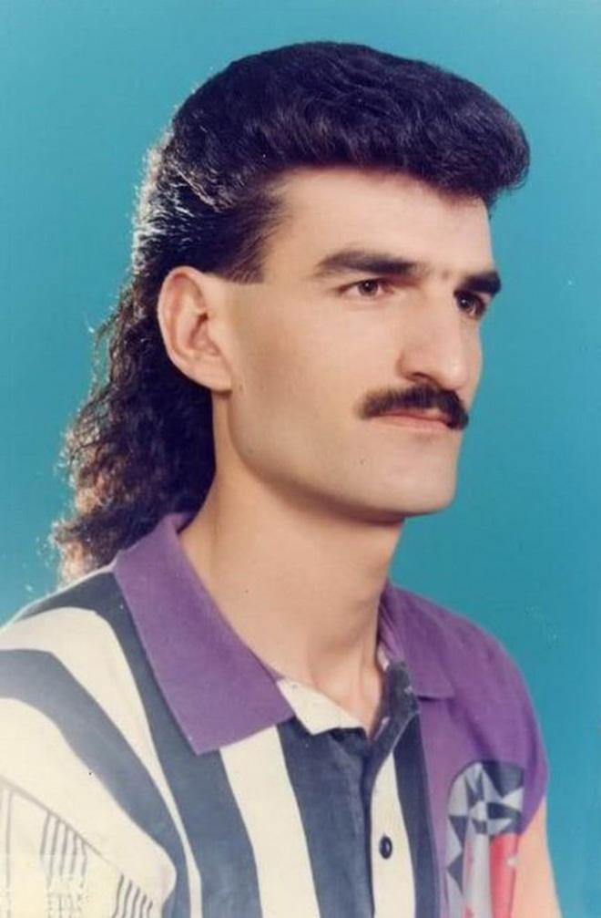 MULLETS MAKE ME HORNY - Horny T-Shirts